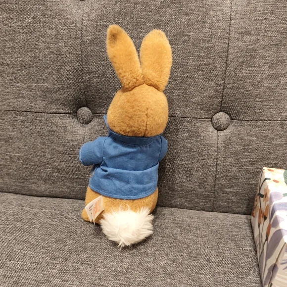 Ty Peter Rabbit Stuffed Bunny - Picture 2 of 5